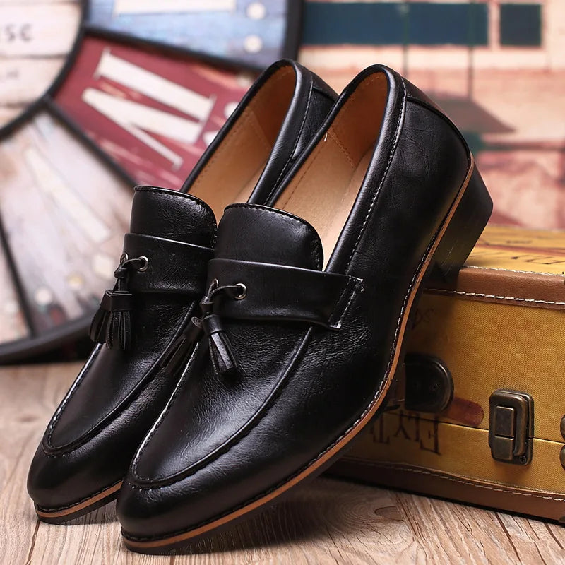 Lario Finery Leather Loafers